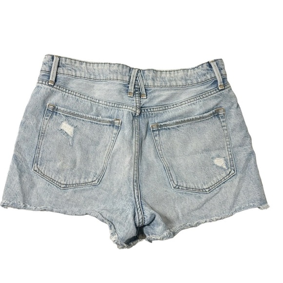 Good American Good Vintage Short Distressed size 6/28 - Picture 2 of 5